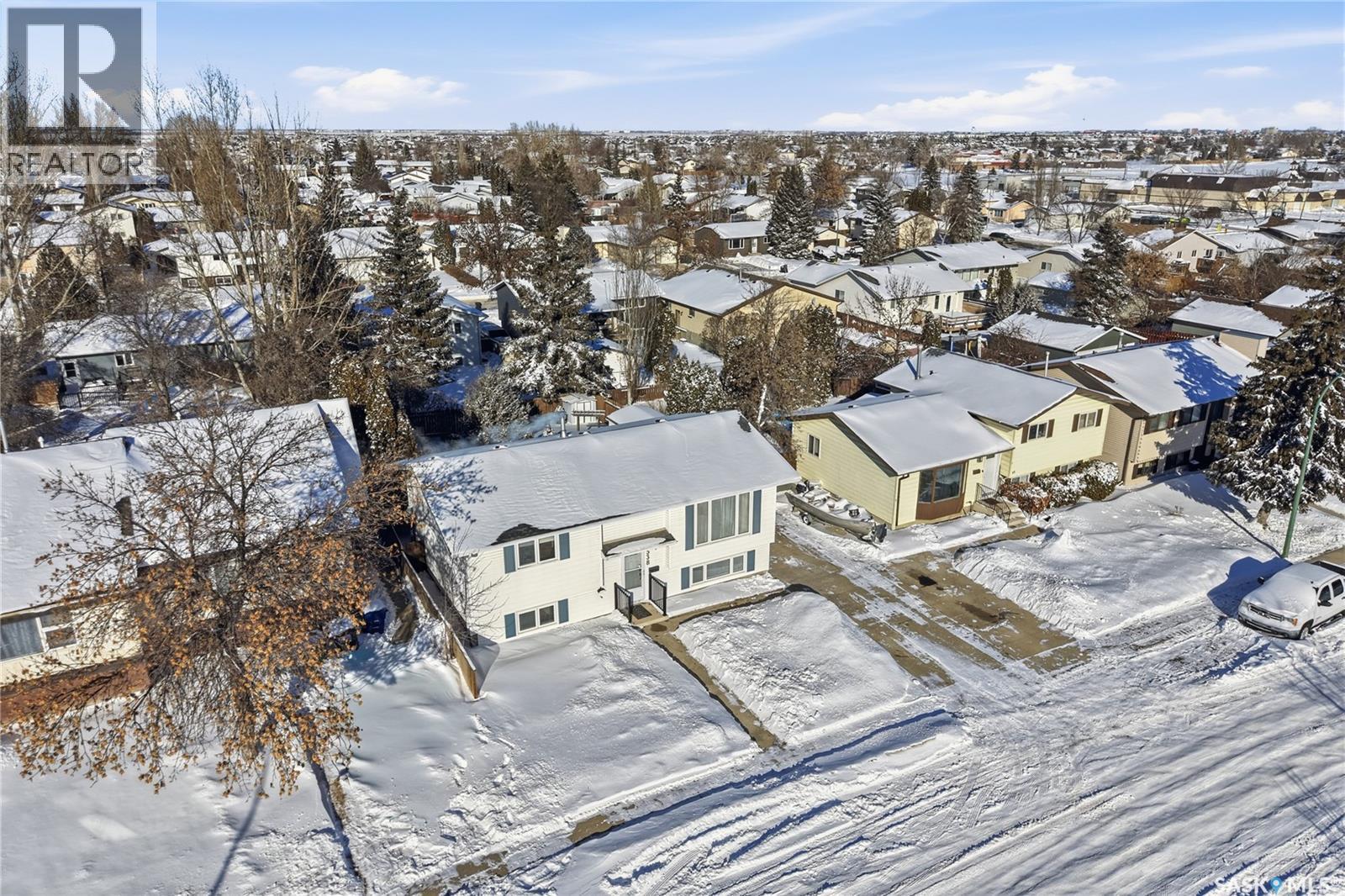 538 Bowman Lane, Saskatoon, SK - Outdoor