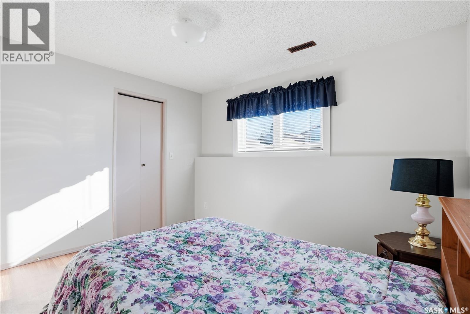 538 Bowman Lane, Saskatoon, SK - Indoor Photo Showing Bedroom