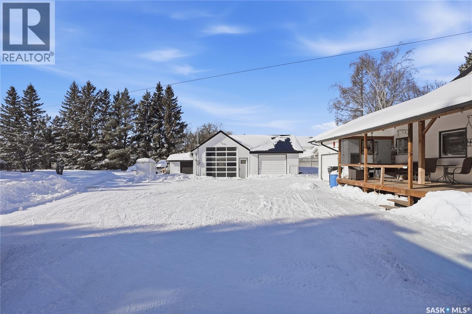 408 1St Street S, Waldheim, SK - Outdoor