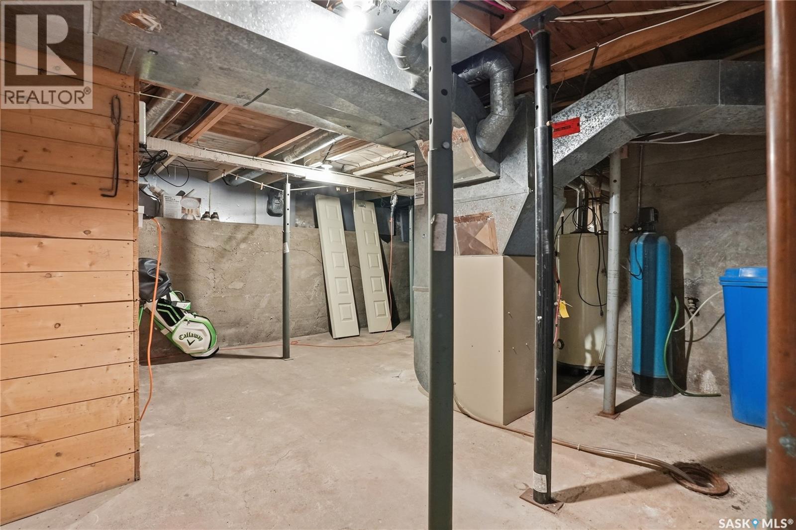 408 1St Street S, Waldheim, SK - Indoor Photo Showing Basement