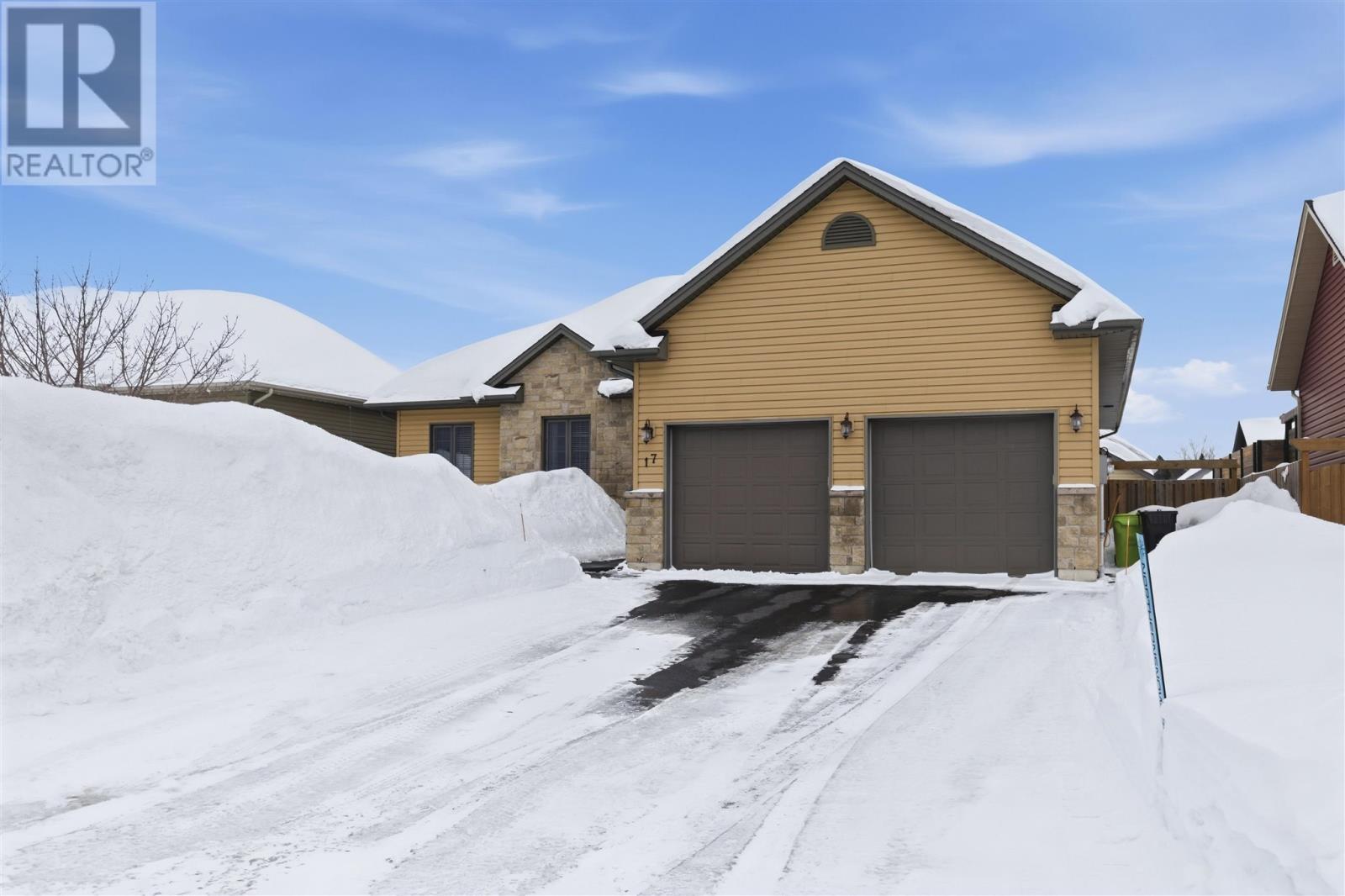 17 Konkin Ave, Sault Ste. Marie, ON - Outdoor