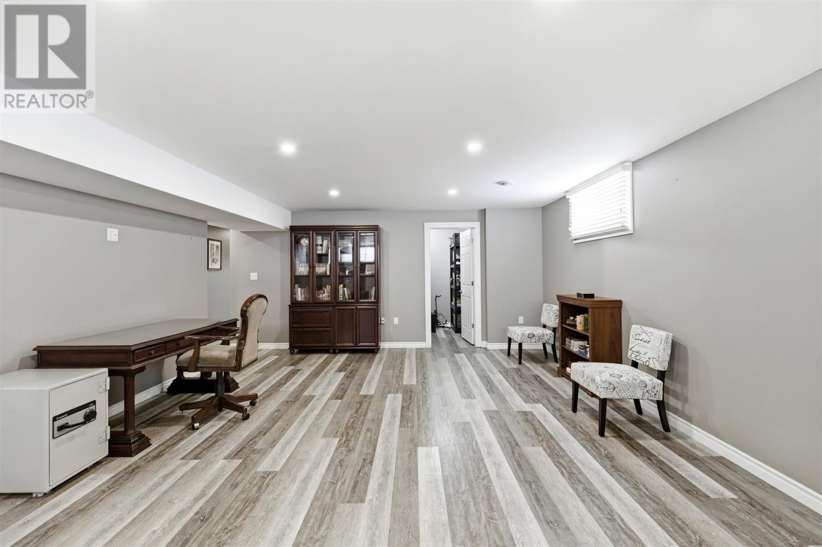 17 Konkin Ave, Sault Ste. Marie, ON - Indoor