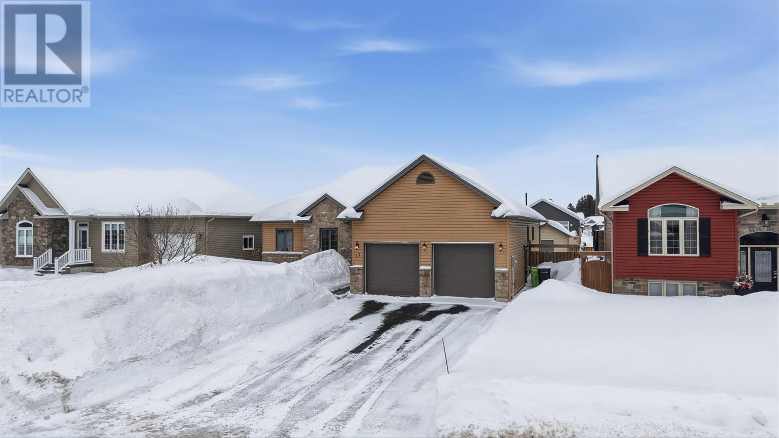 17 Konkin Ave, Sault Ste. Marie, ON - Outdoor With Facade