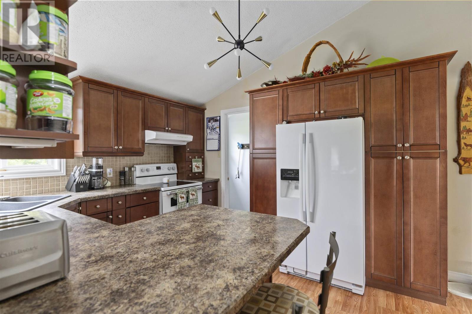 1856 F & G Line Rd, Richards Landing, ON - Indoor Photo Showing Kitchen