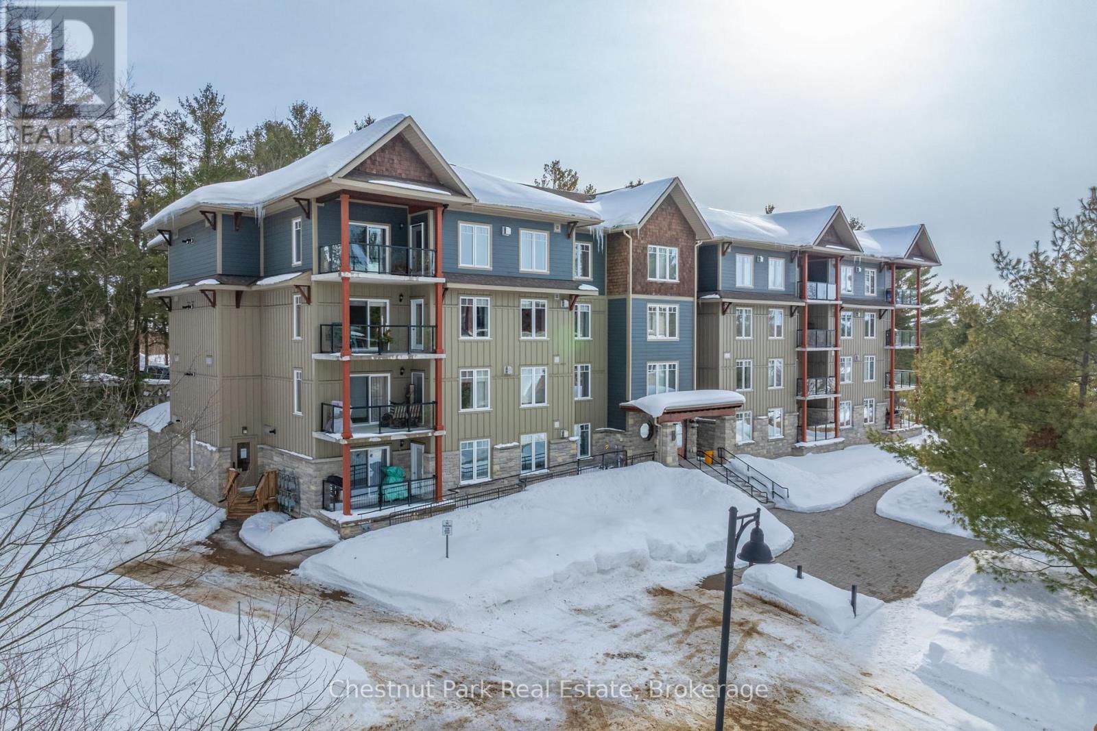 402 - 391B Manitoba Street, Bracebridge (Macaulay), ON - Outdoor With Balcony With Facade
