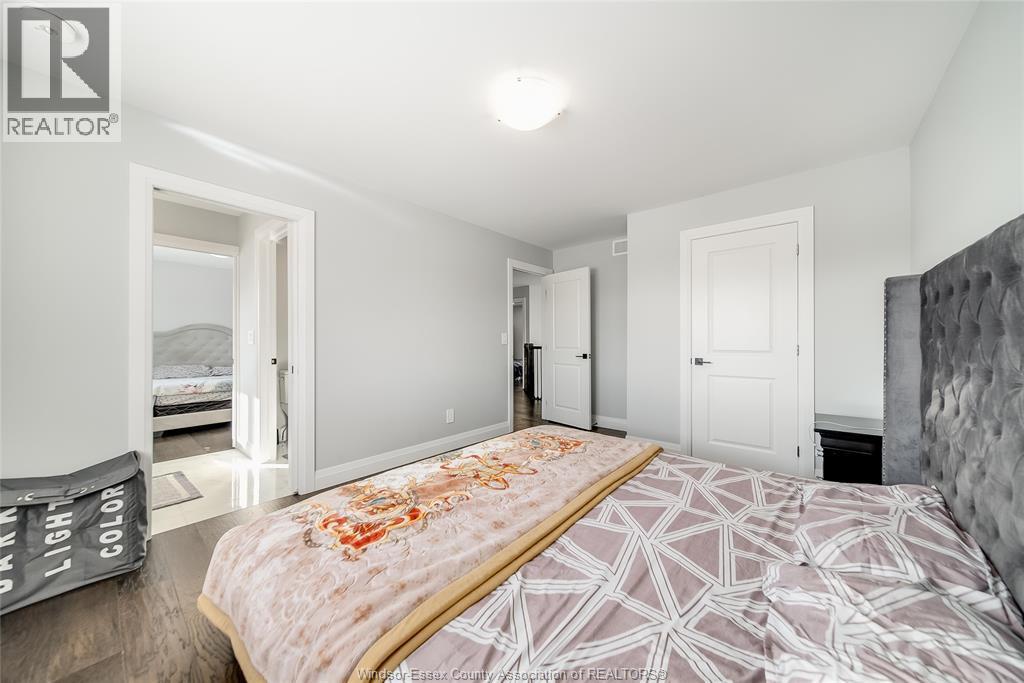 4433 Belmont, Comber, ON - Indoor Photo Showing Bedroom