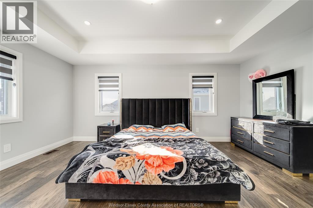 4433 Belmont, Comber, ON - Indoor Photo Showing Bedroom