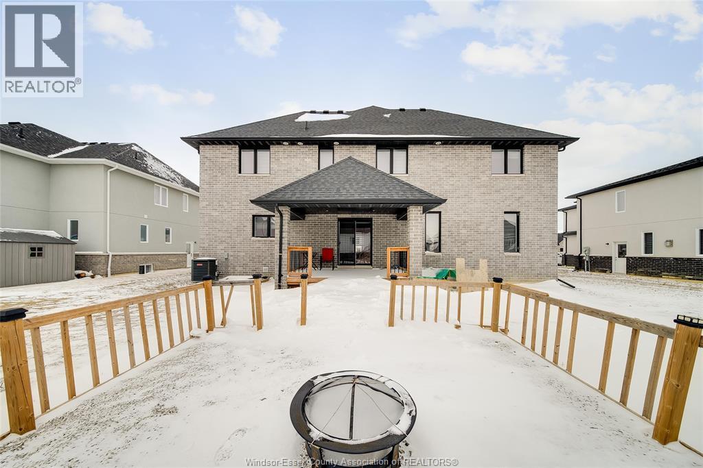 4433 Belmont, Comber, ON - Outdoor With Exterior