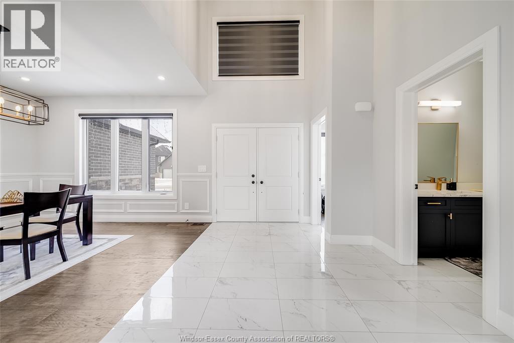 4433 Belmont, Comber, ON - Indoor Photo Showing Other Room