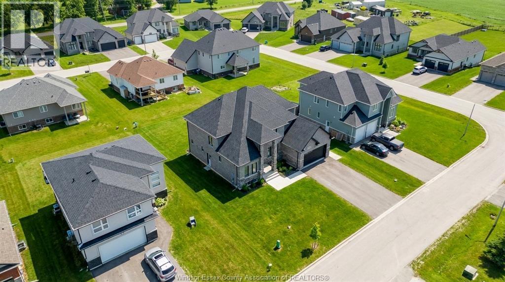 4433 Belmont, Comber, ON - Outdoor With View