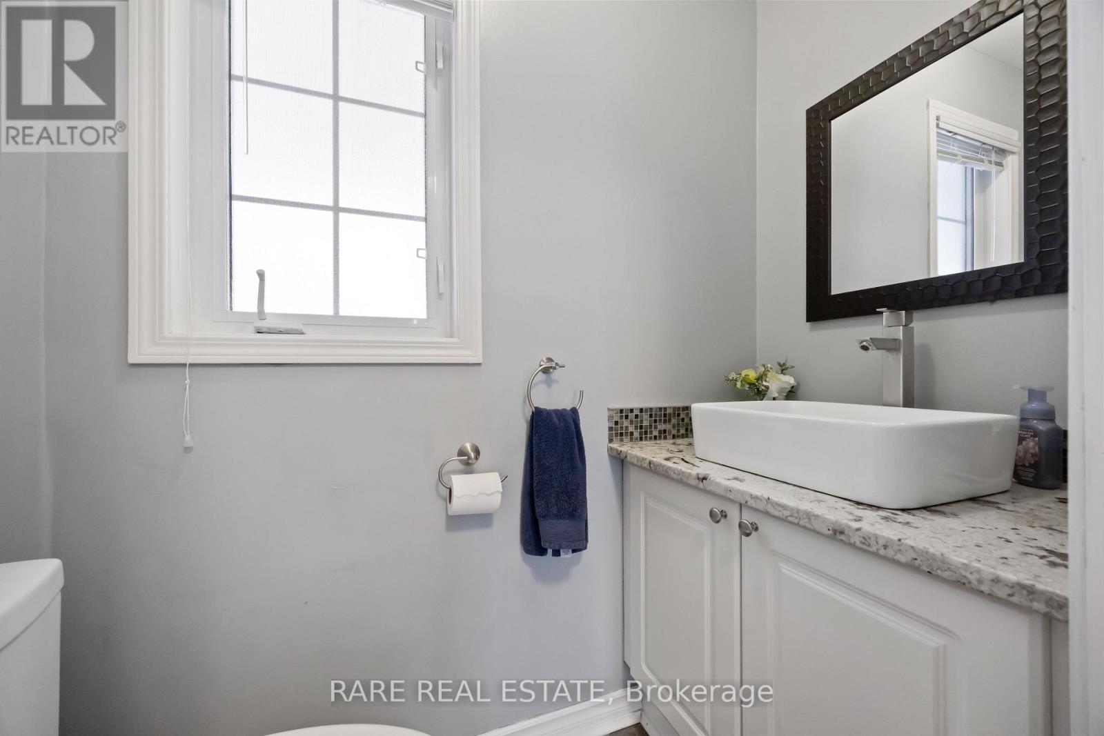 78 Mainprize Crescent, East Gwillimbury, ON - Indoor Photo Showing Bathroom