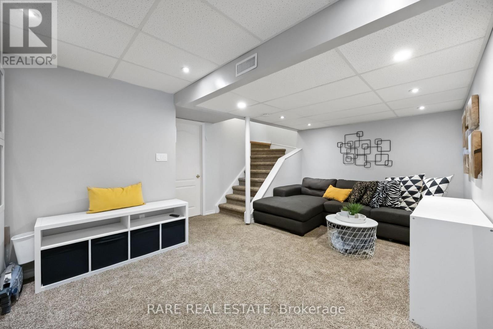 78 Mainprize Crescent, East Gwillimbury, ON - Indoor