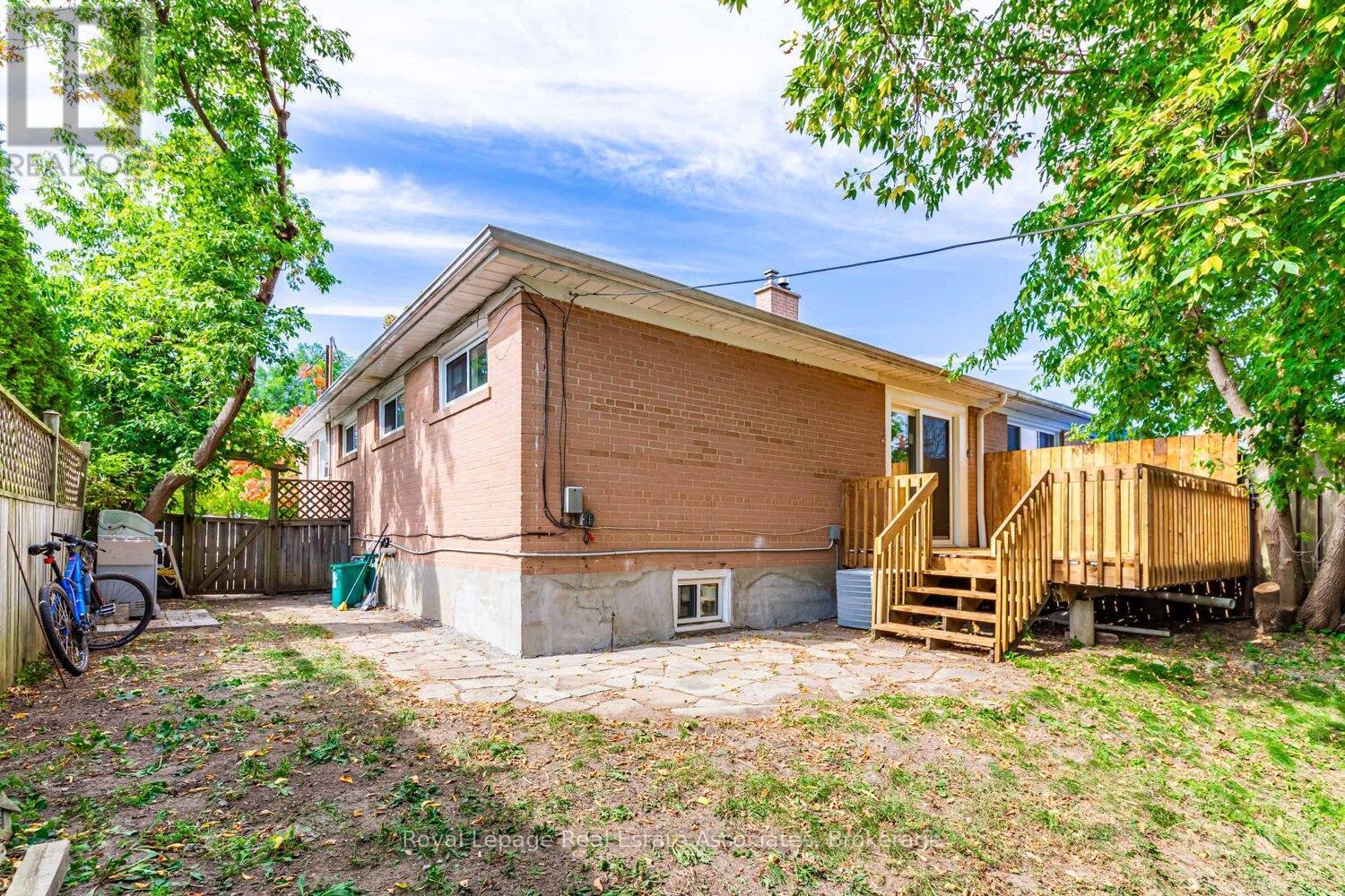 273 Bluegrass Boulevard, Richmond Hill, ON - Outdoor With Exterior