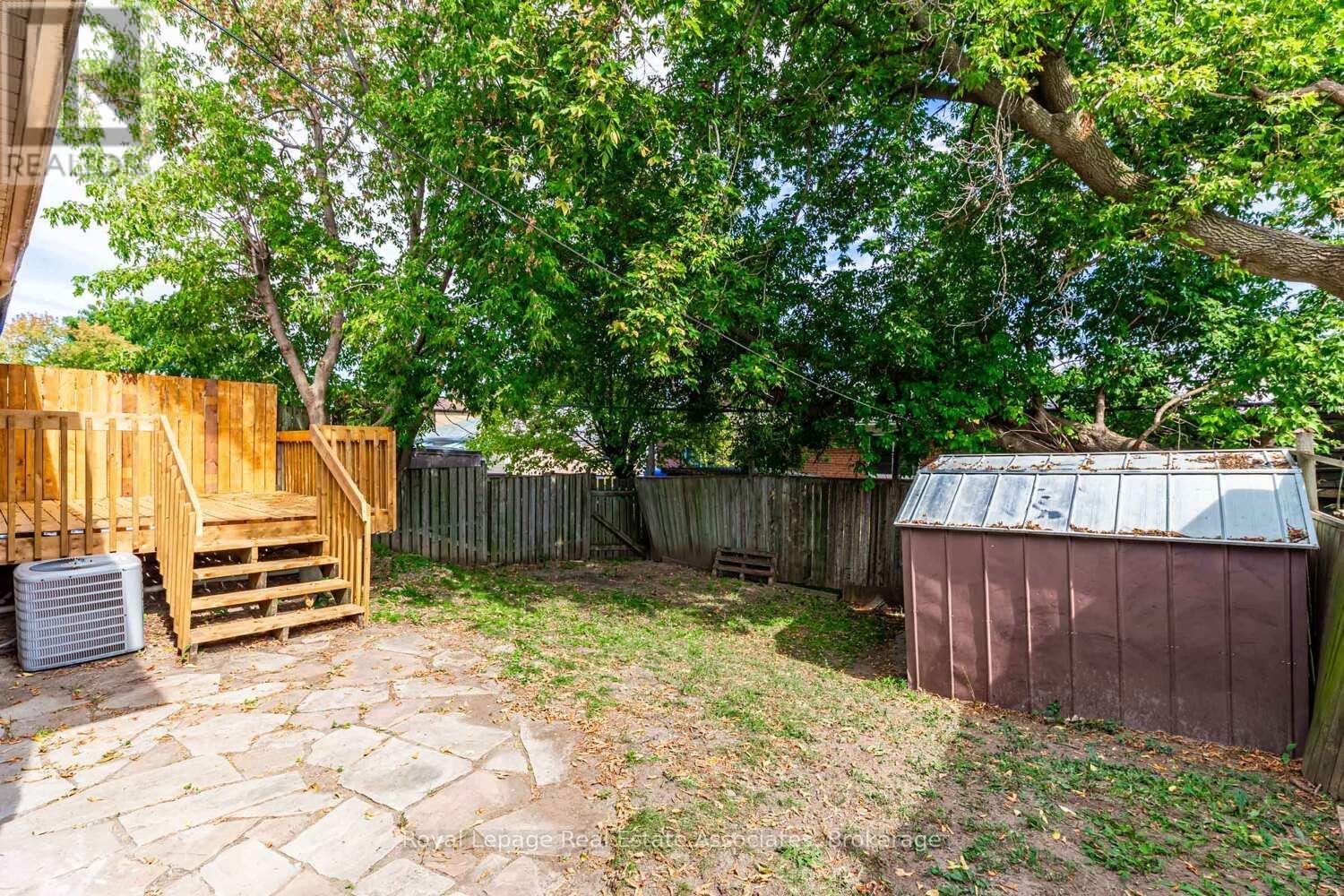 273 Bluegrass Boulevard, Richmond Hill, ON - Outdoor With Backyard