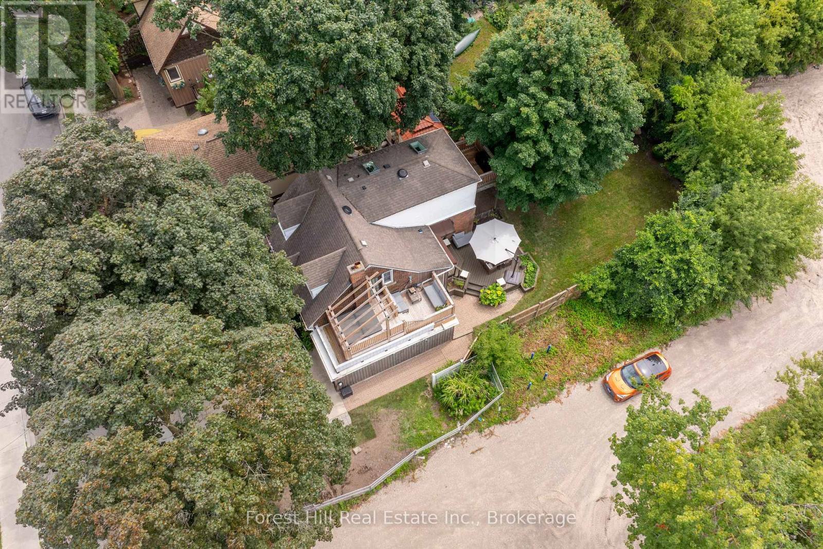 161 Herbert Street, Waterloo, ON - Outdoor