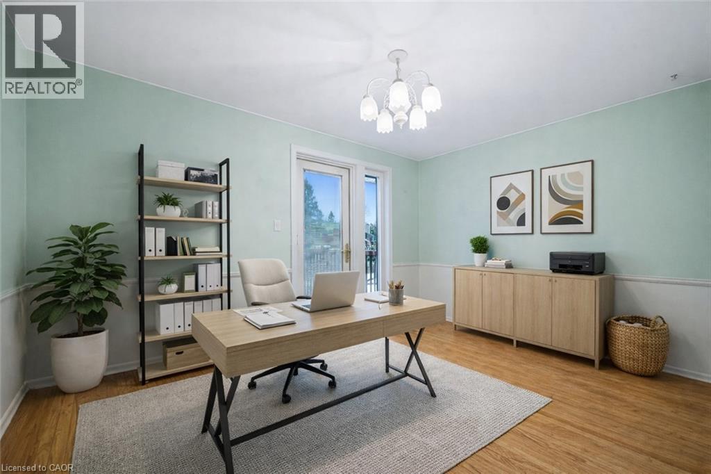 Virtually staged as an office - 123 Lorraine Avenue, Kitchener, ON - Indoor Photo Showing Office