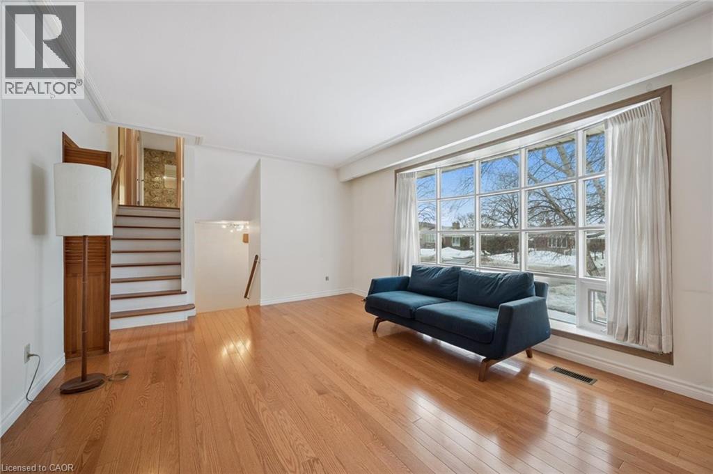 123 Lorraine Avenue, Kitchener, ON - Indoor