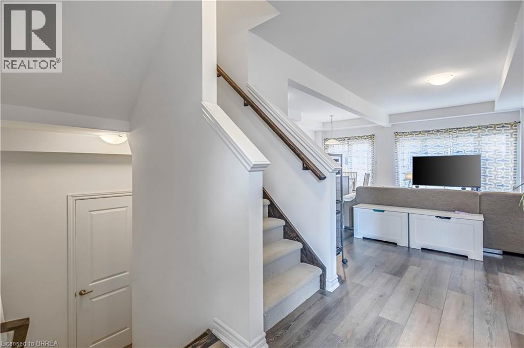 29 Bellhouse Avenue, Brantford, ON - Indoor Photo Showing Other Room