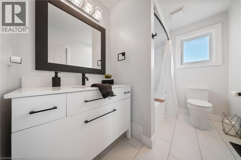 67 Wadsworth Crescent, Cambridge, ON - Indoor Photo Showing Bathroom