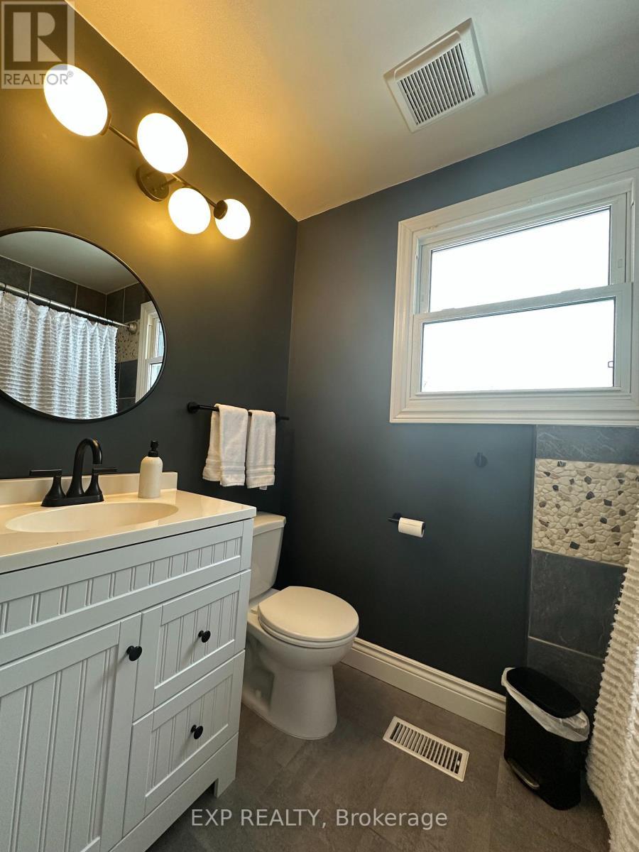 578 Highland Crescent, Brock (Beaverton), ON - Indoor Photo Showing Bathroom