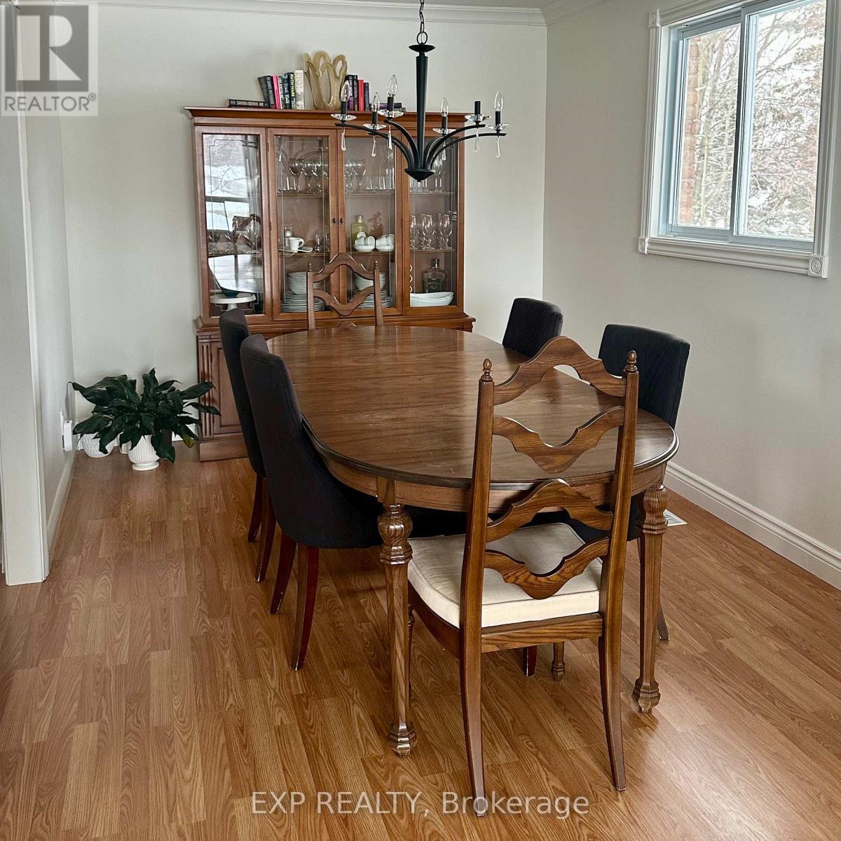 578 Highland Crescent, Brock (Beaverton), ON - Indoor Photo Showing Dining Room