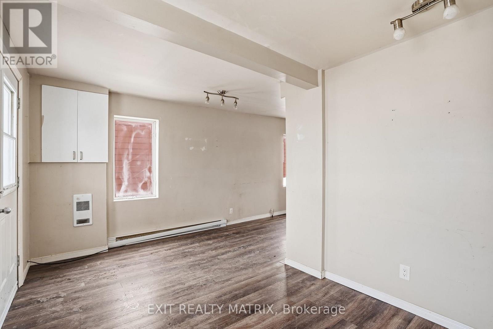 972 Main Street E, Hawkesbury, ON - Indoor Photo Showing Other Room