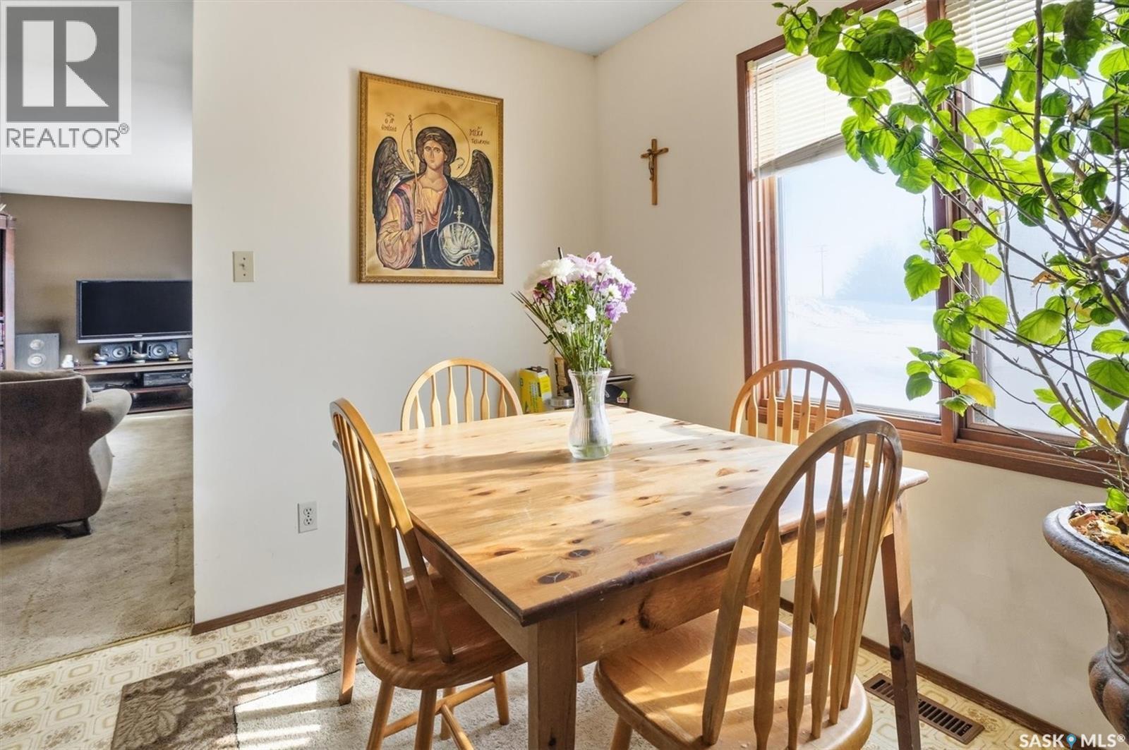 Lomaszkiewicz Acreage, Aberdeen Rm No. 373, SK - Indoor Photo Showing Dining Room