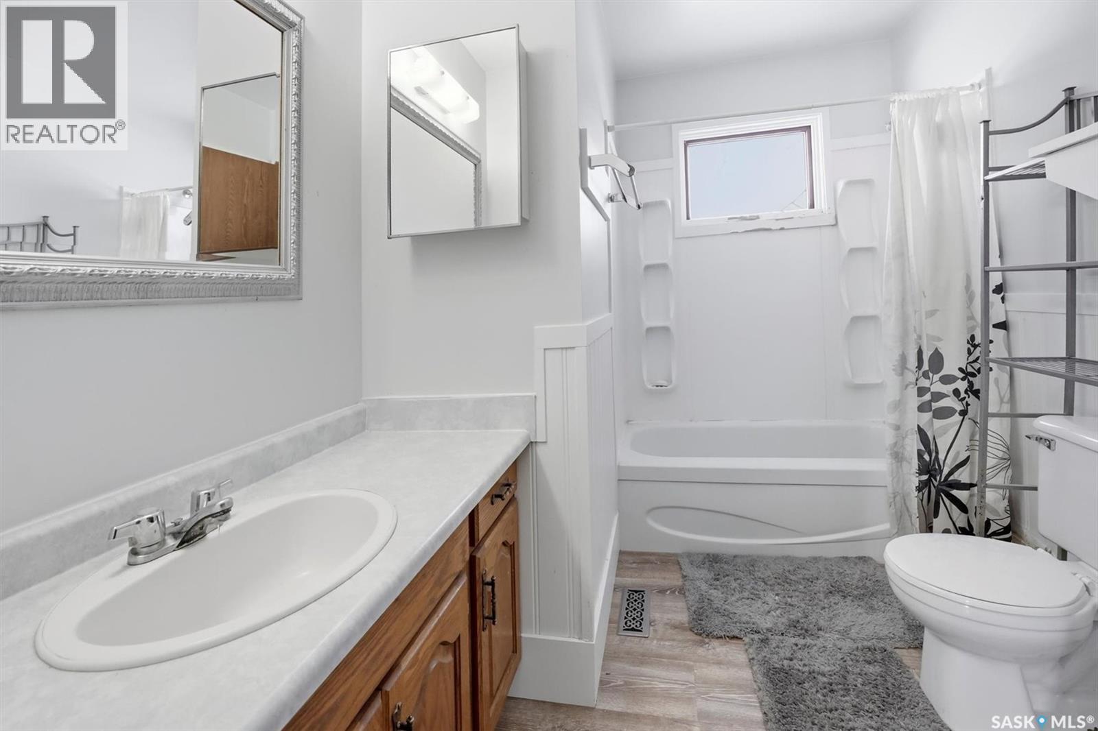 Lomaszkiewicz Acreage, Aberdeen Rm No. 373, SK - Indoor Photo Showing Bathroom