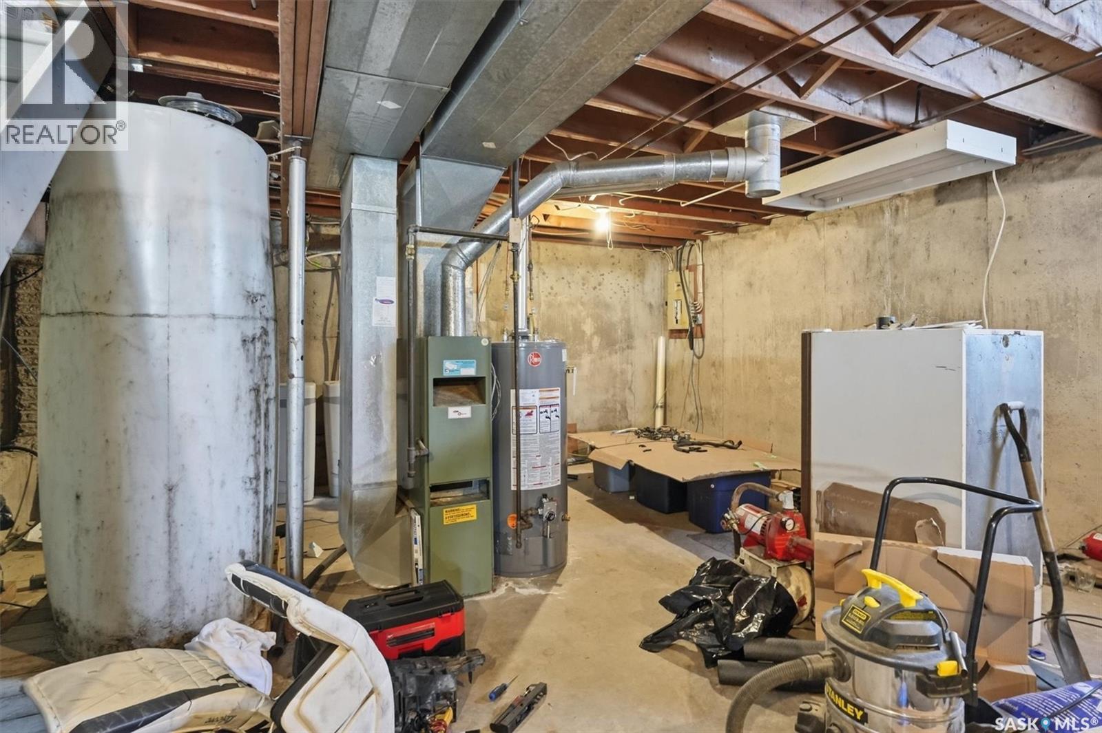 Lomaszkiewicz Acreage, Aberdeen Rm No. 373, SK - Indoor Photo Showing Basement