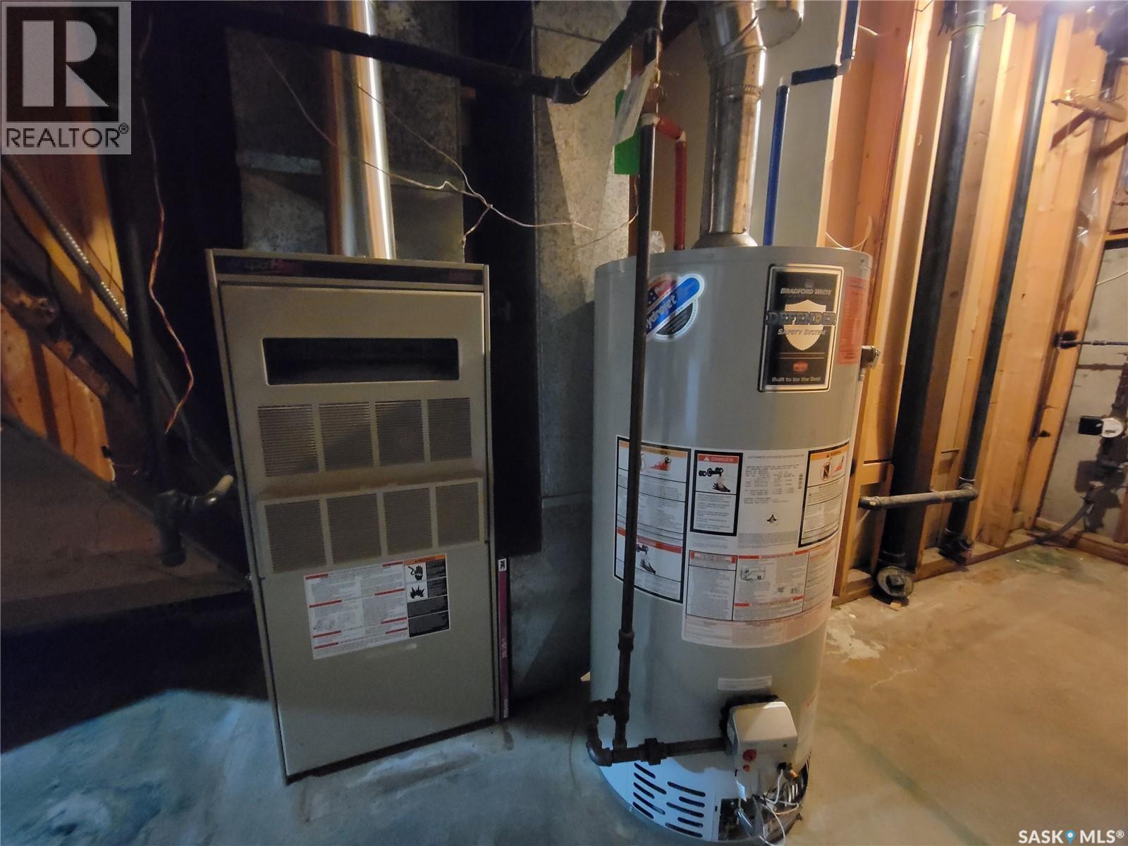 62 28Th Street, Battleford, SK - Indoor Photo Showing Basement