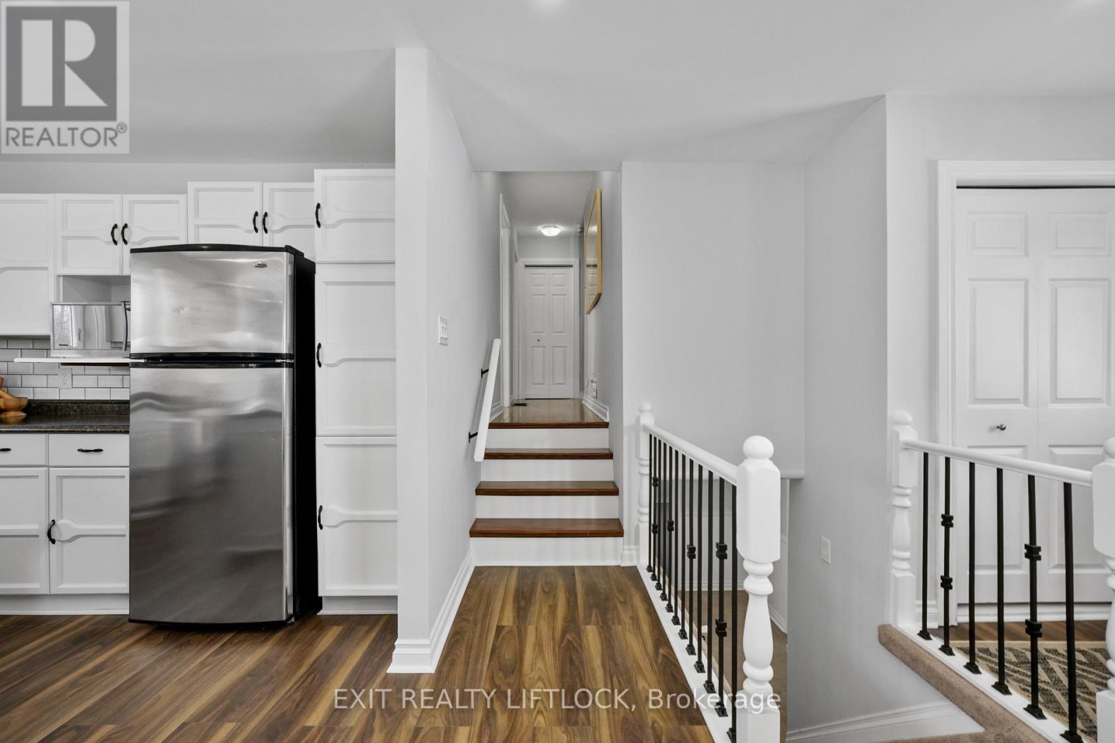 1018 Meadowview Road, Kawartha Lakes (Omemee), ON - Indoor