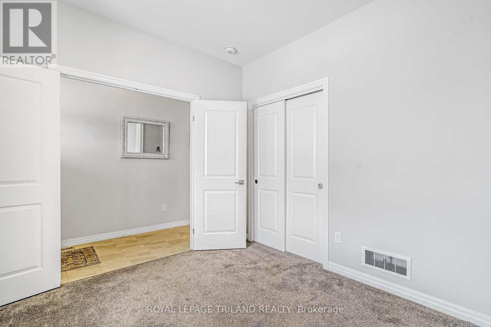 52 Charter Creek Court, St. Thomas, ON - Indoor Photo Showing Other Room