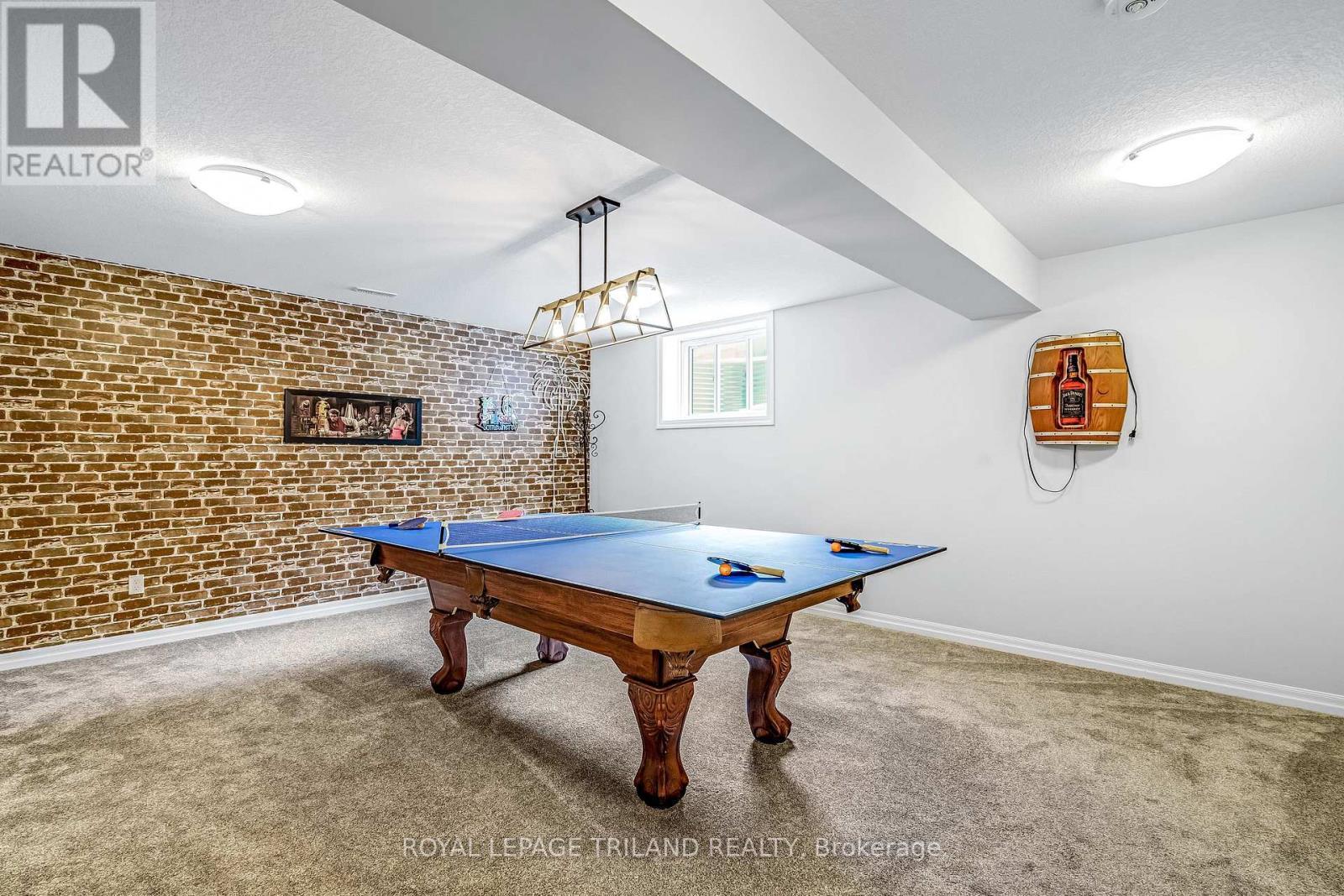 52 Charter Creek Court, St. Thomas, ON - Indoor Photo Showing Other Room