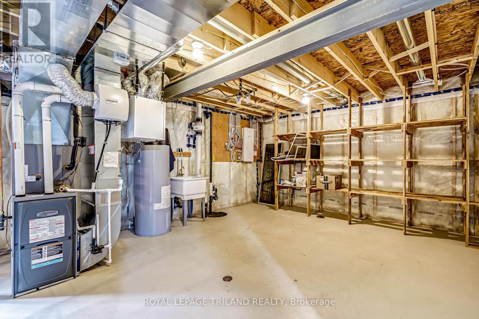 52 Charter Creek Court, St. Thomas, ON - Indoor Photo Showing Basement