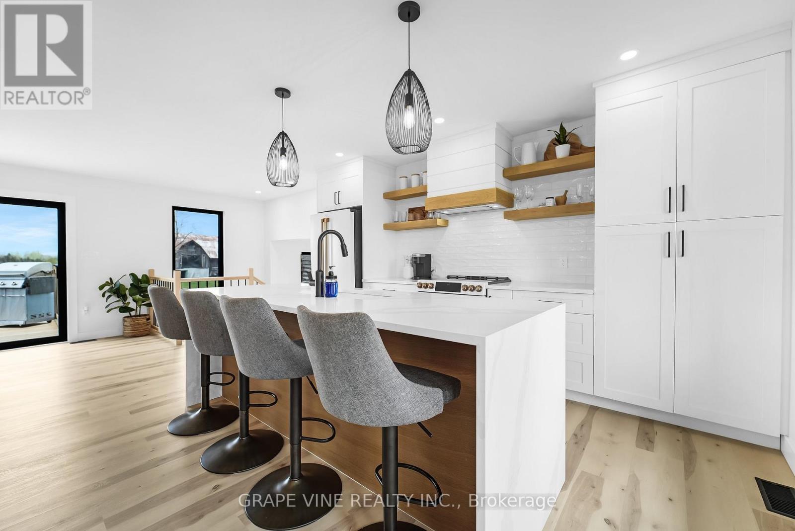 1671 County Rd 43 Road, North Grenville, ON - Indoor Photo Showing Dining Room