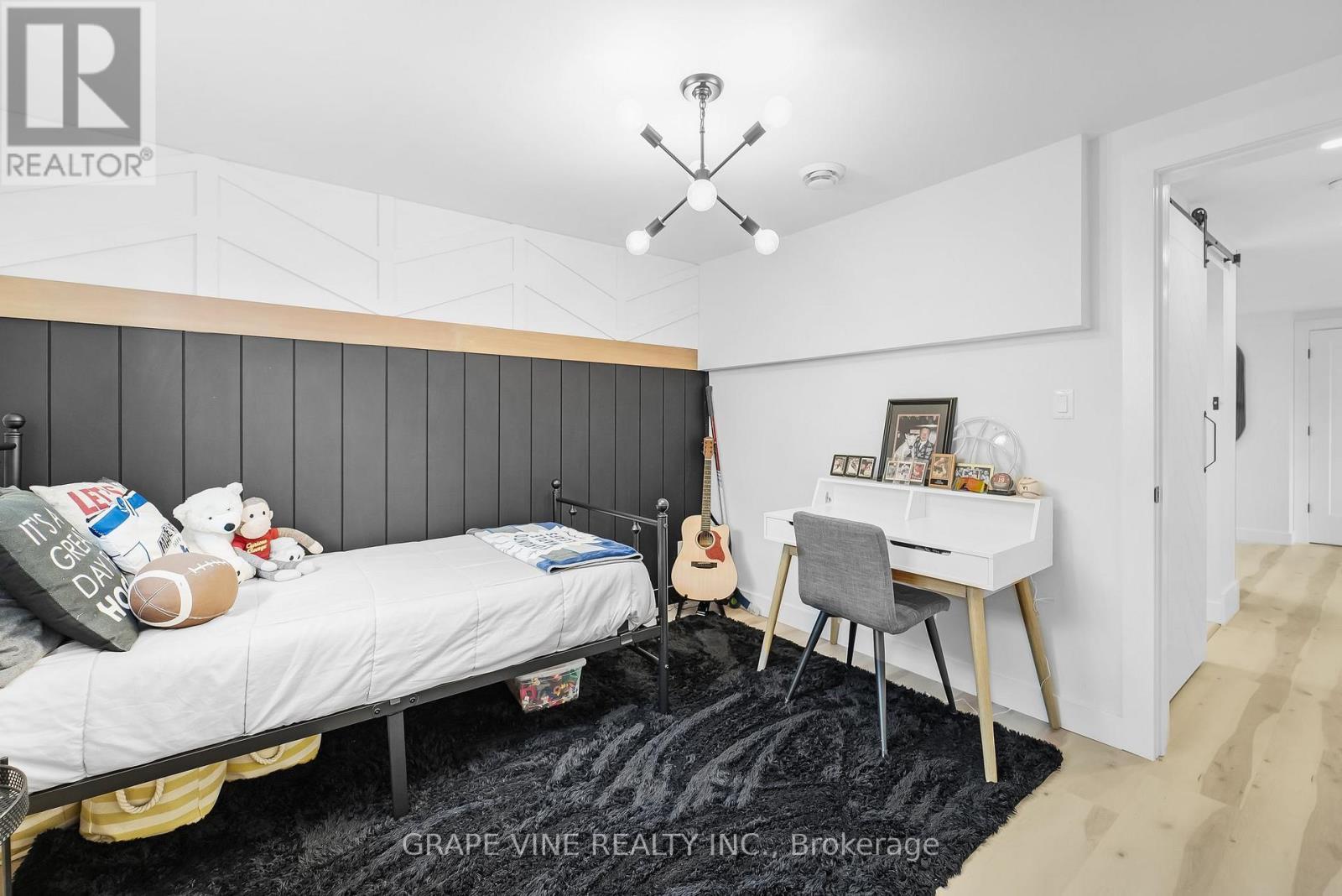 1671 County Rd 43 Road, North Grenville, ON - Indoor Photo Showing Bedroom