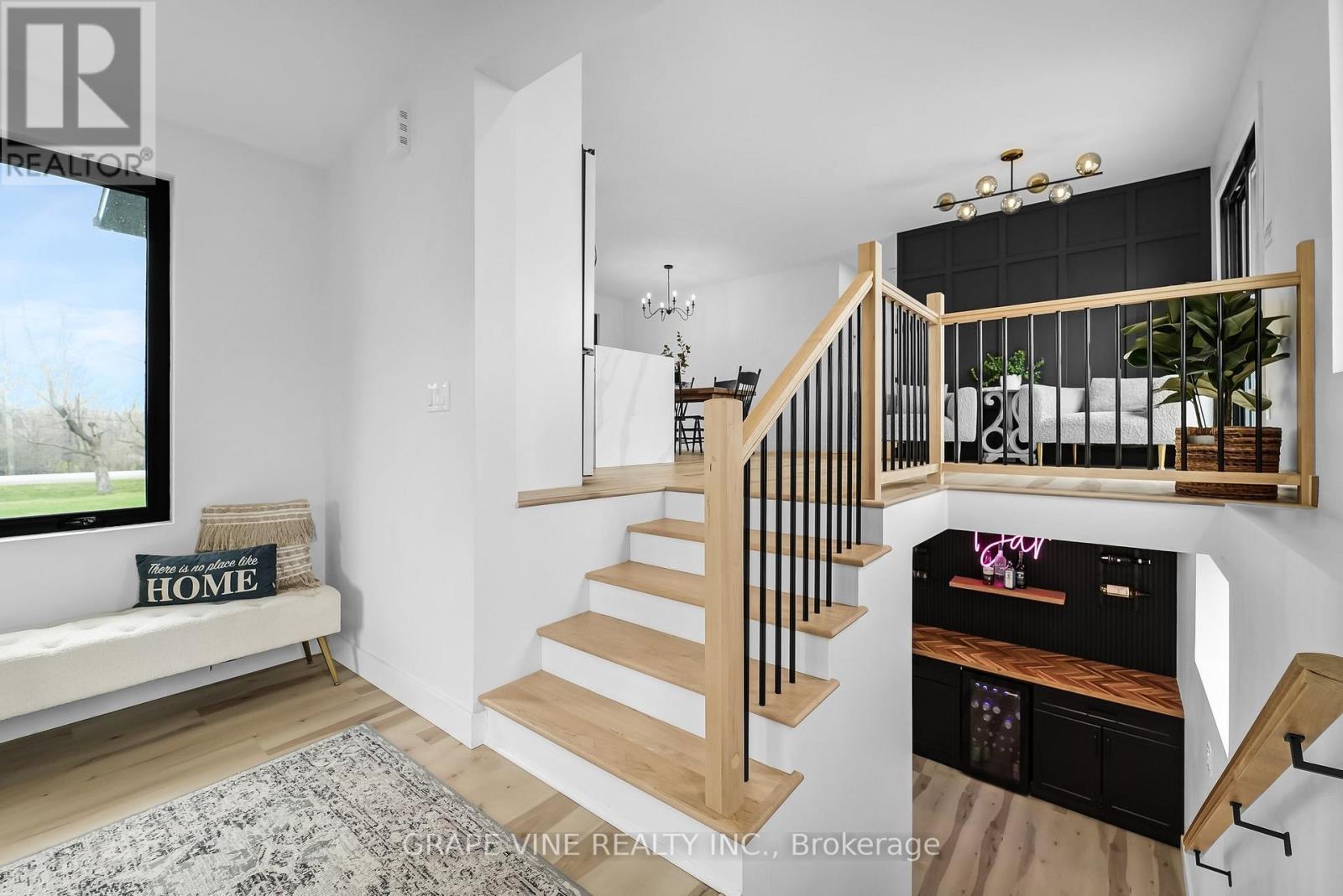 1671 County Rd 43 Road, North Grenville, ON - Indoor Photo Showing Other Room