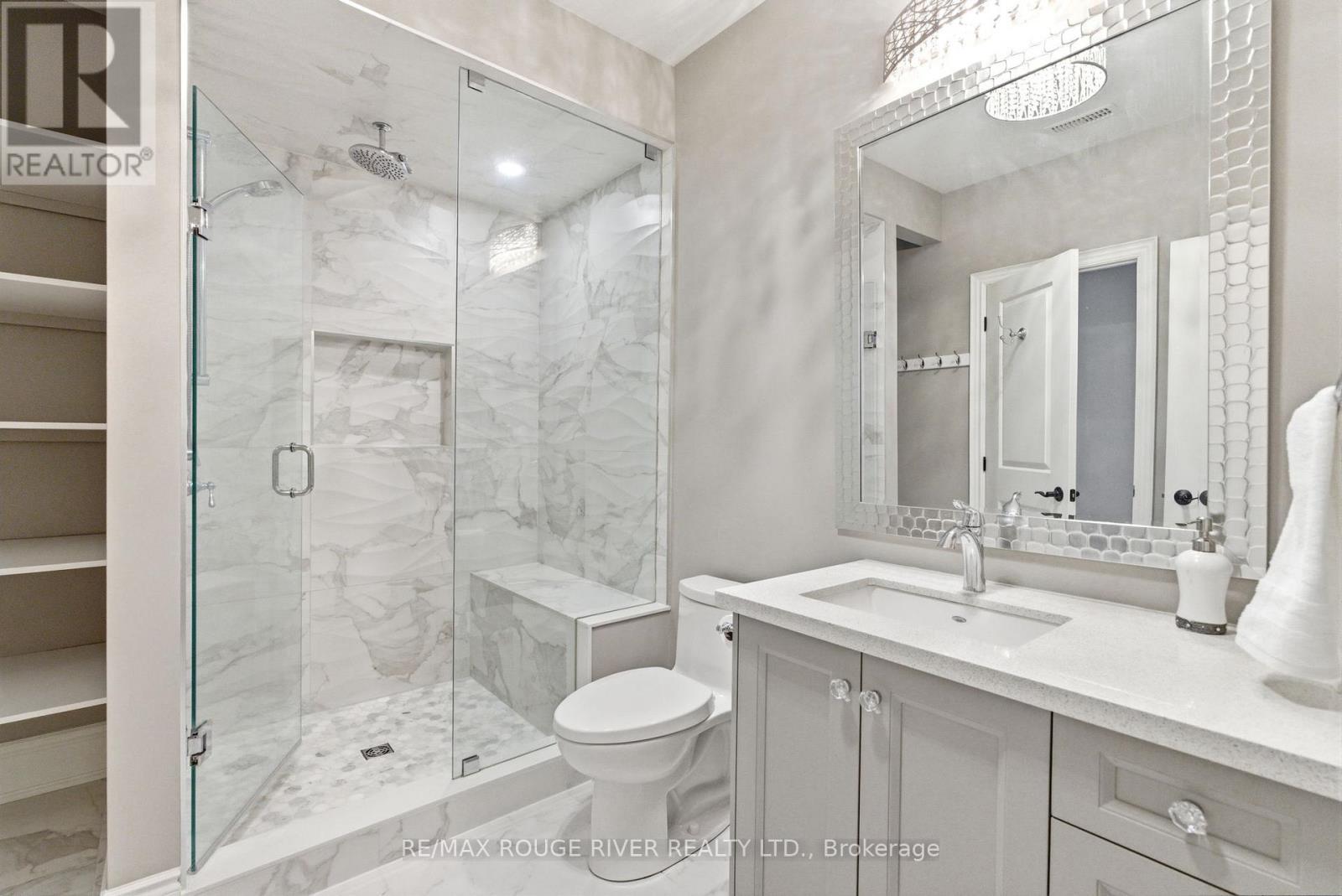 4199 Hwy 2 Highway, Clarington, ON - Indoor Photo Showing Bathroom