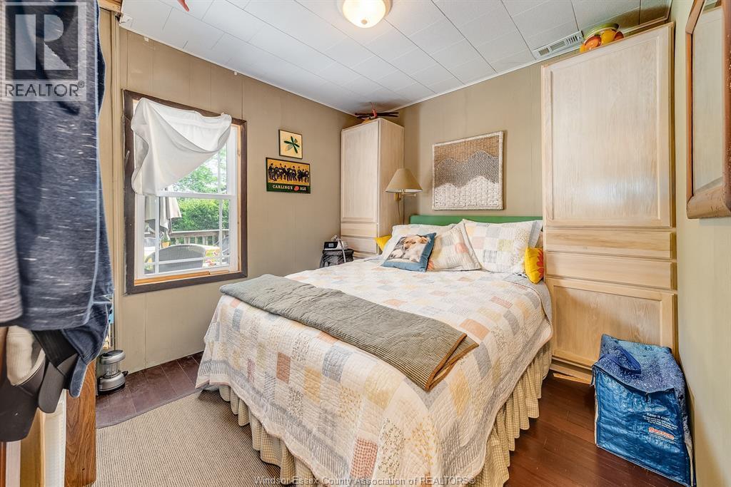 499 Lakeside Drive, Harrow, ON - Indoor Photo Showing Bedroom