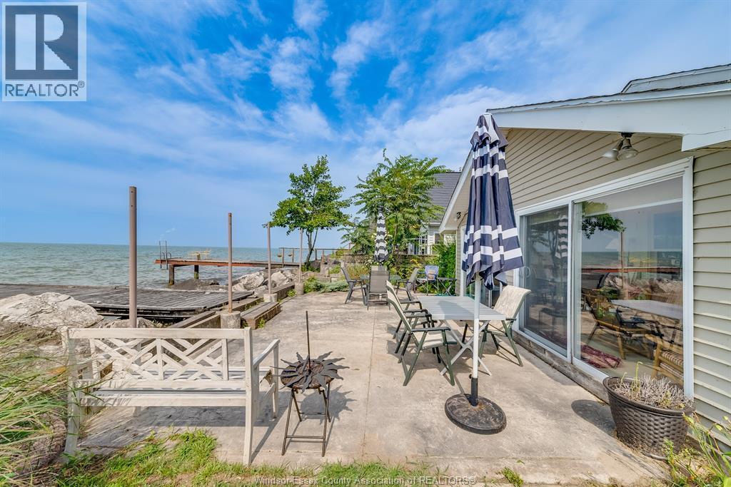 499 Lakeside Drive, Harrow, ON - Outdoor With View