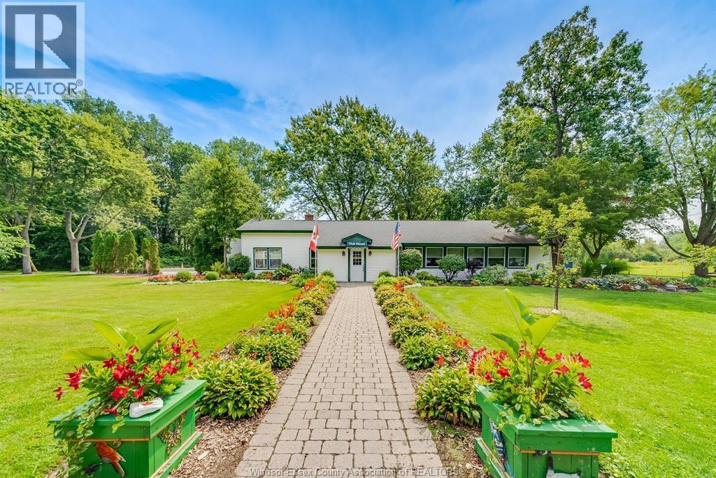 499 Lakeside Drive, Harrow, ON - Outdoor