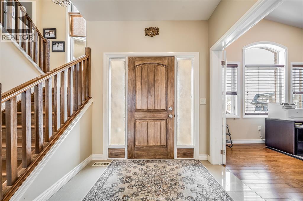 12337 Candlewood Drive, Tecumseh, ON - Indoor Photo Showing Other Room