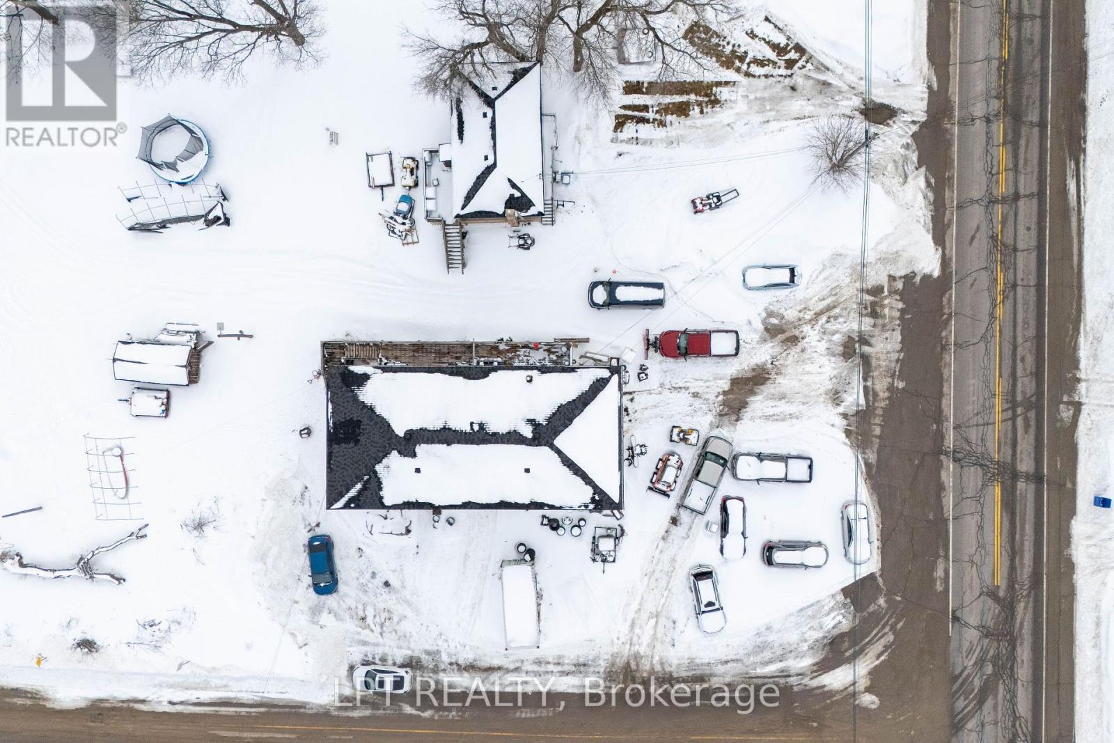 22985 Lakeridge Road, Brock, ON - Outdoor With View