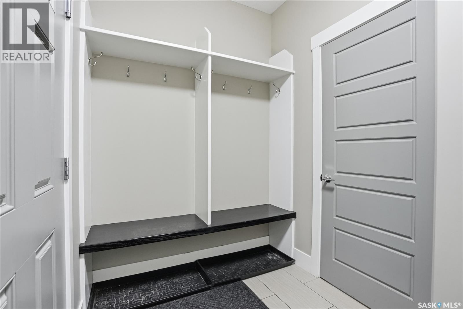 311 Mahabir Court, Saskatoon, SK - Indoor