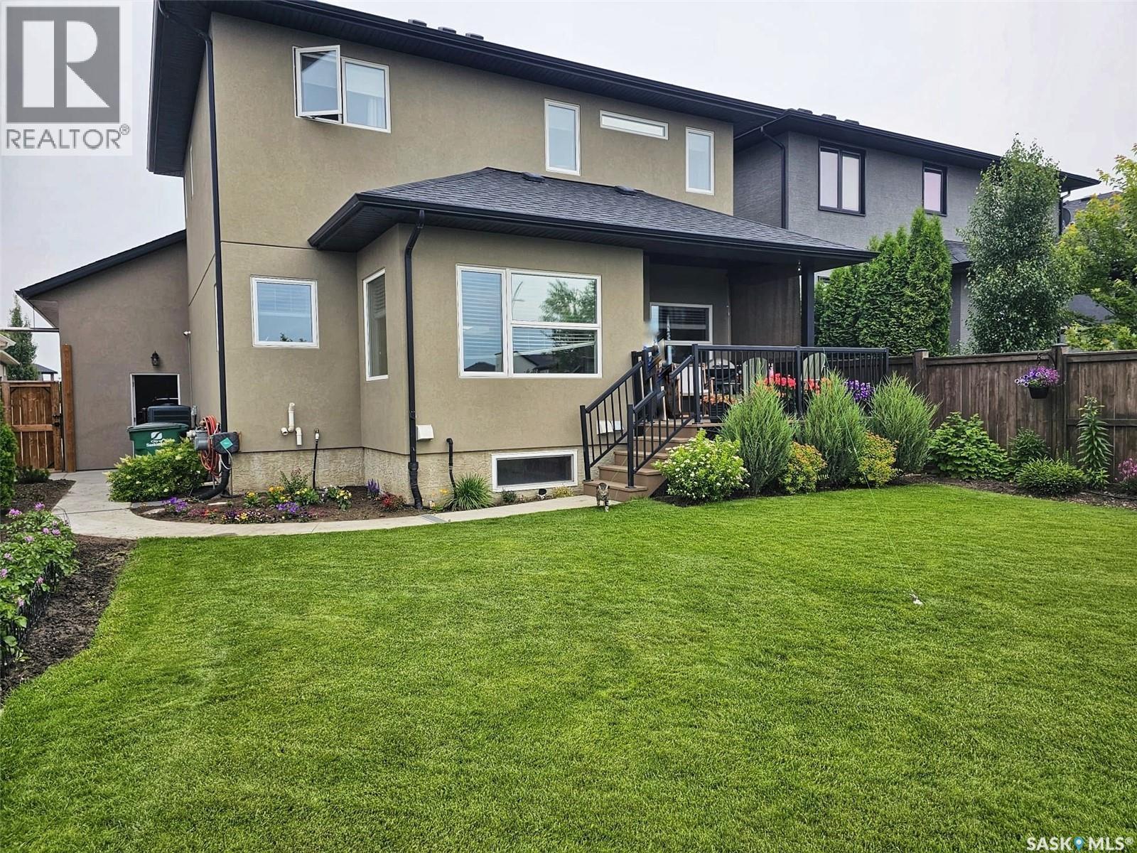 311 Mahabir Court, Saskatoon, SK - Outdoor With Deck Patio Veranda