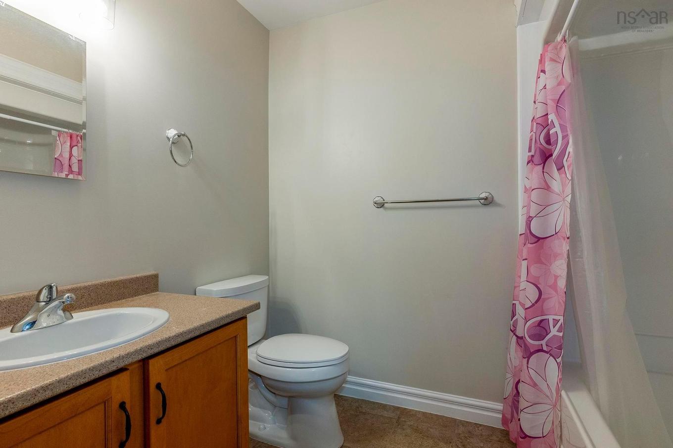 1 88 Main, Tatamagouche, NS