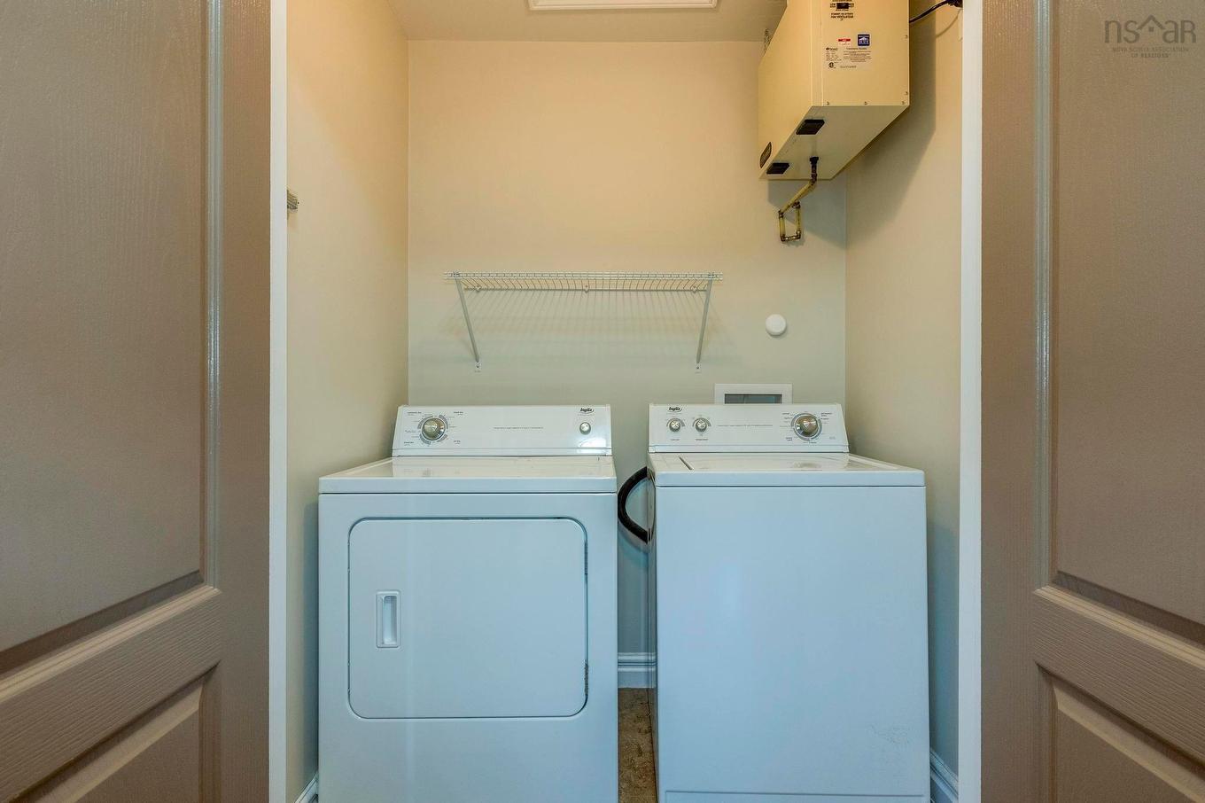 1 88 Main, Tatamagouche, NS