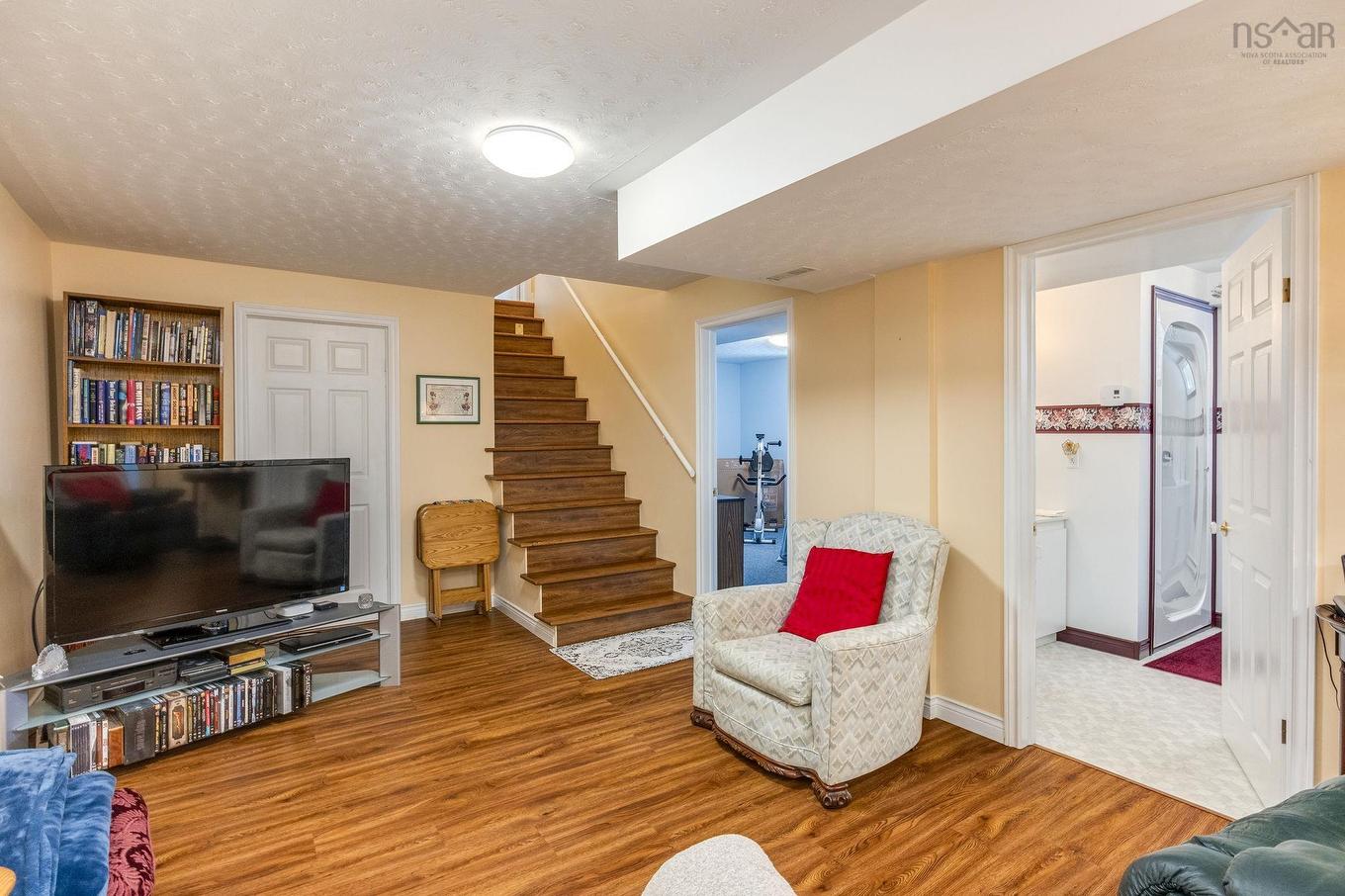 5442 Highway 2, Grand Lake, NS