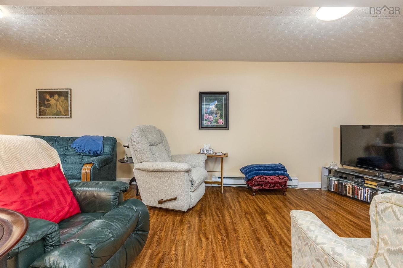 5442 Highway 2, Grand Lake, NS