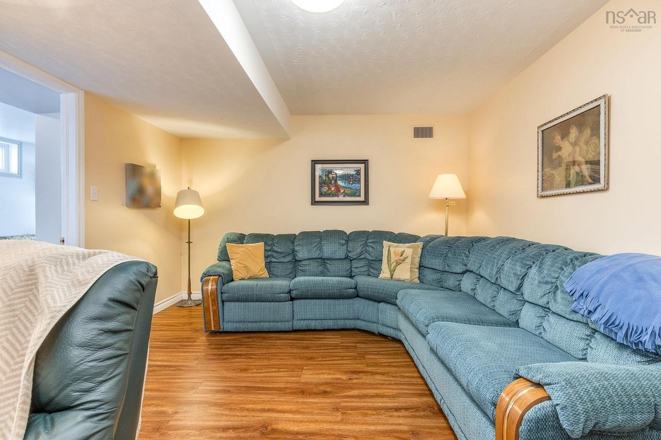 5442 Highway 2, Grand Lake, NS